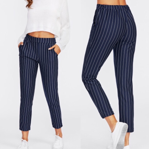 Pants - 🆕💝Pinstripe Navy &white tailored ankle w/pocket